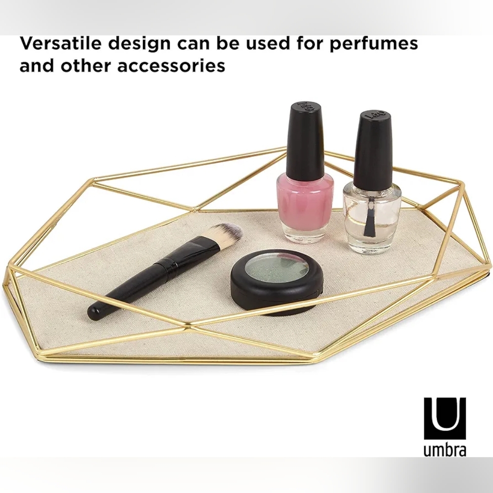 NWOT Umbra Prisma Jewelry Candle Accessory Bathroom Brass Matte Tray